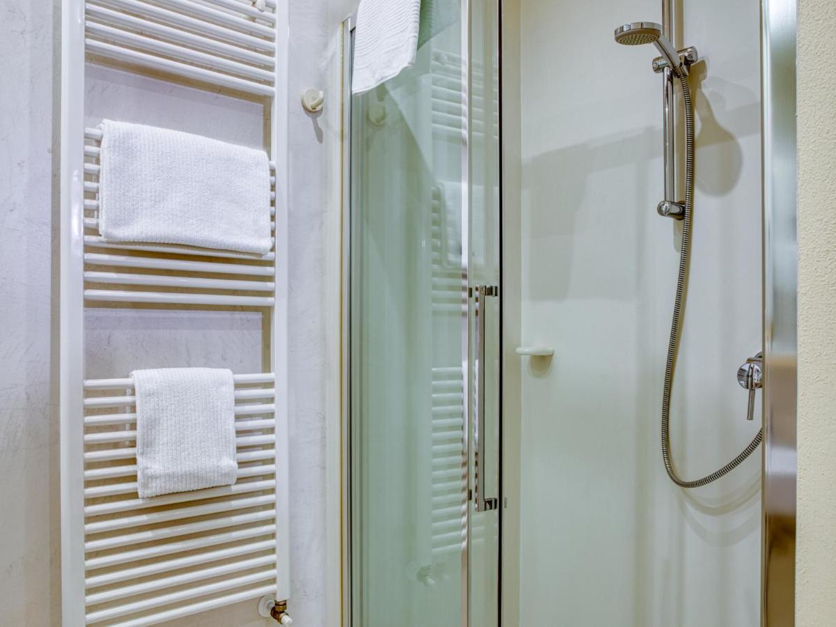 Hotel Piroscafo Desenzano del Garda Dış mekan fotoğraf