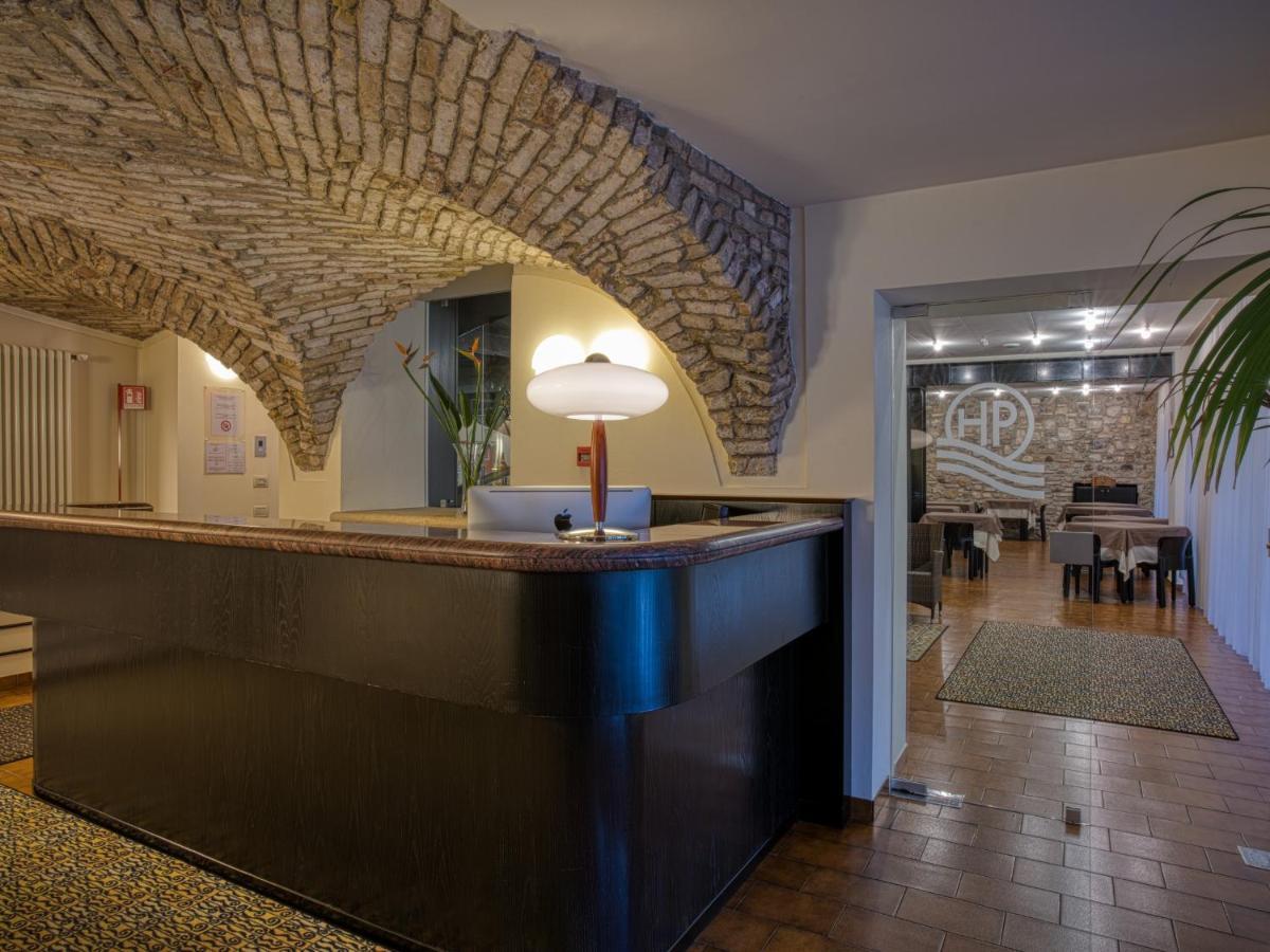Hotel Piroscafo Desenzano del Garda Dış mekan fotoğraf